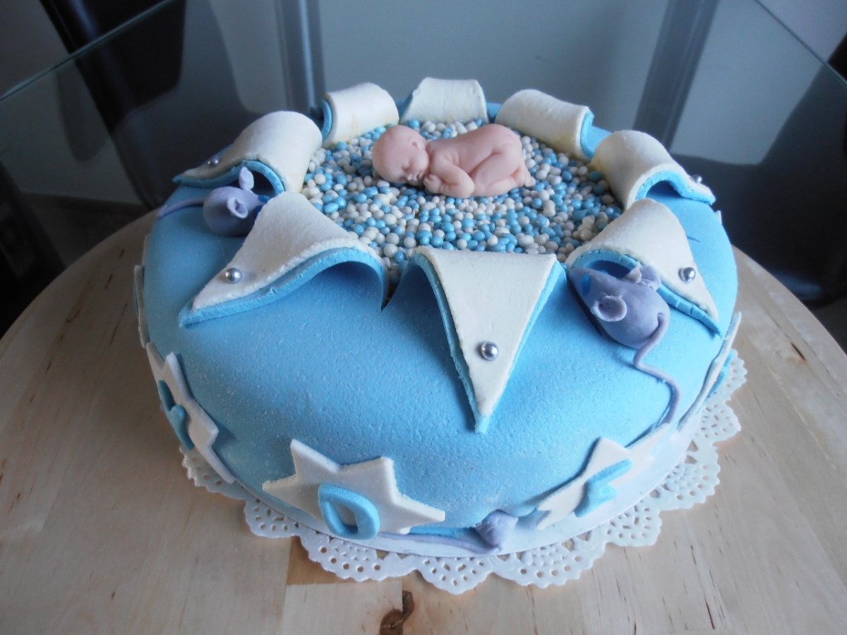 Торт на полгодика