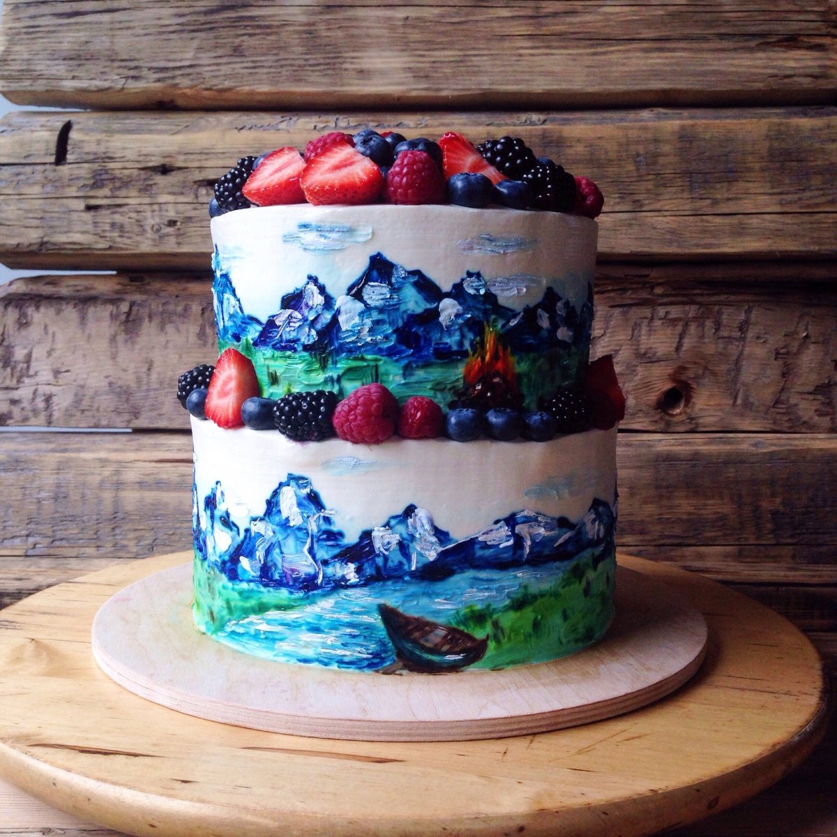 Декор торта в синих тонах