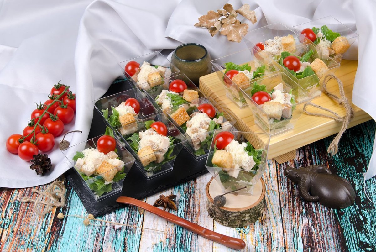 Веррины с салатом Цезарь