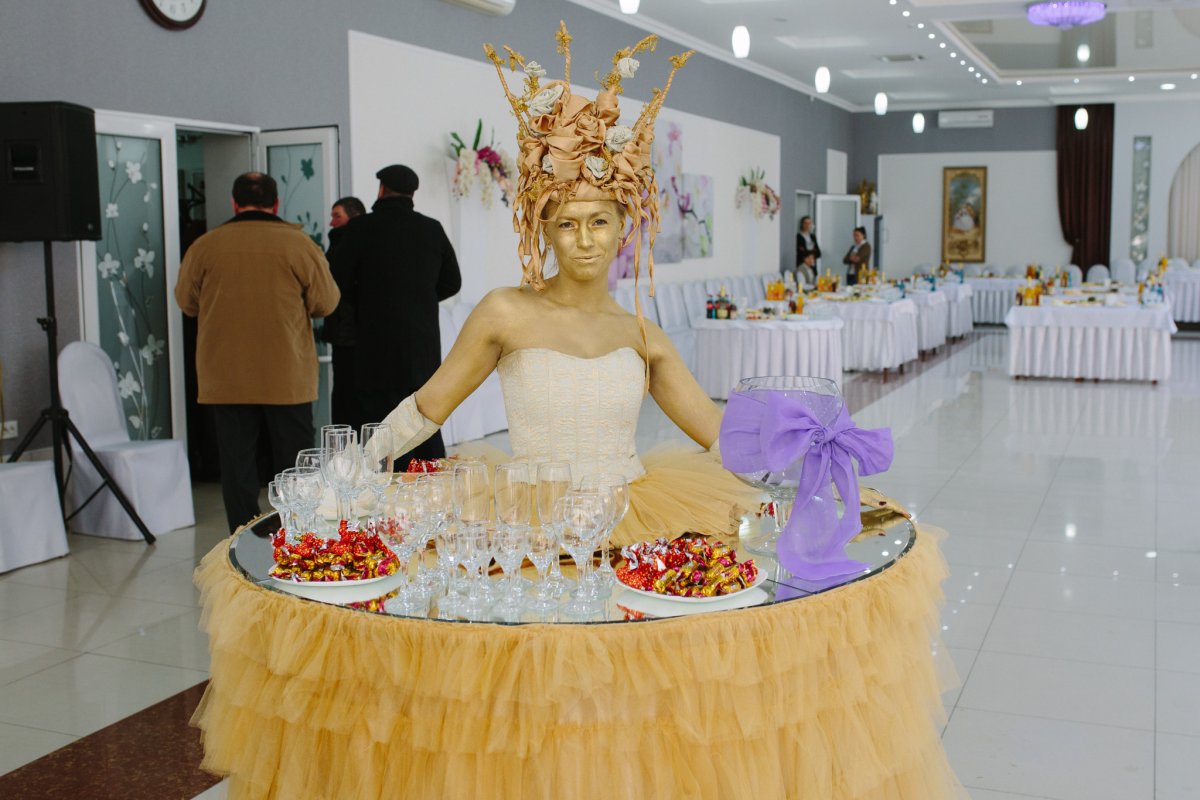 Леди стол леди Фуршет