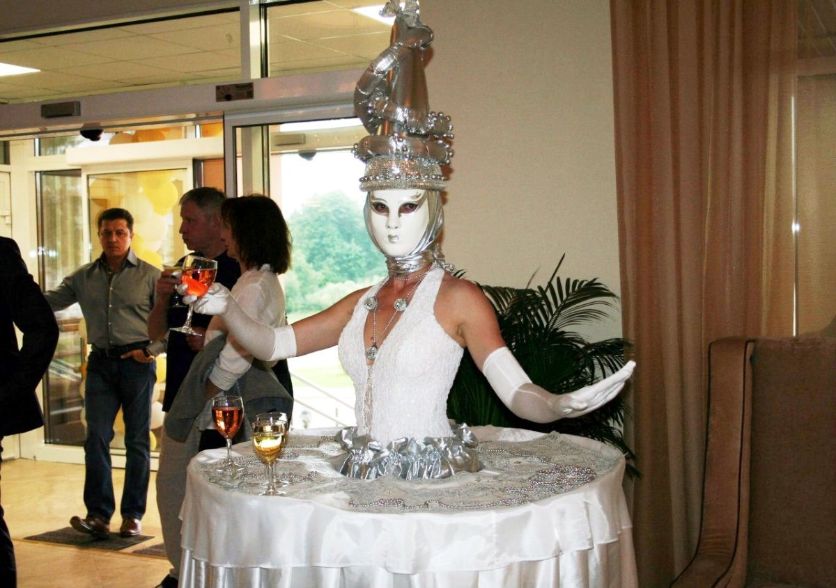 Леди Фуршет белая