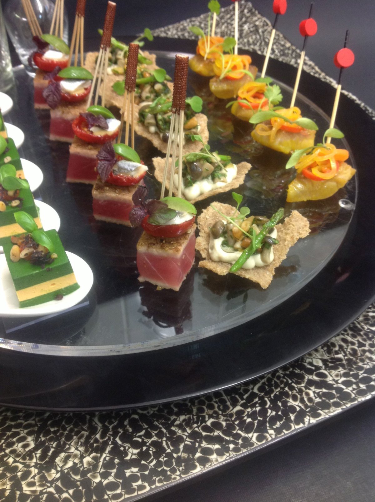 Канапе Мишлен