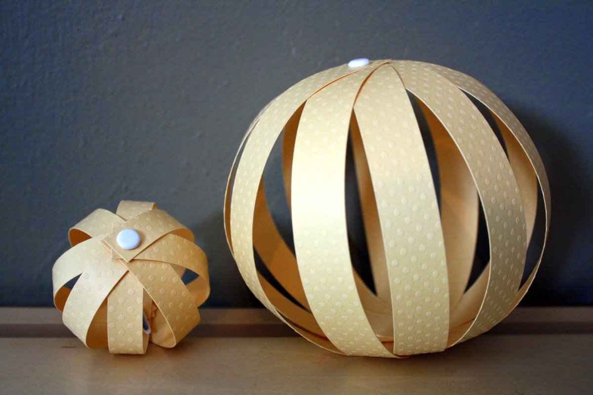 Шар из бумаги