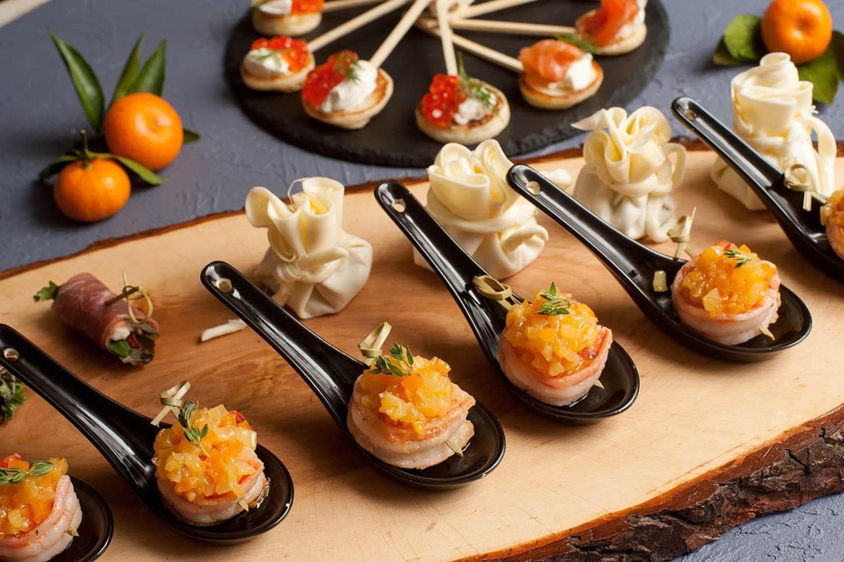 Свадебные закуски на выездную регистрацию