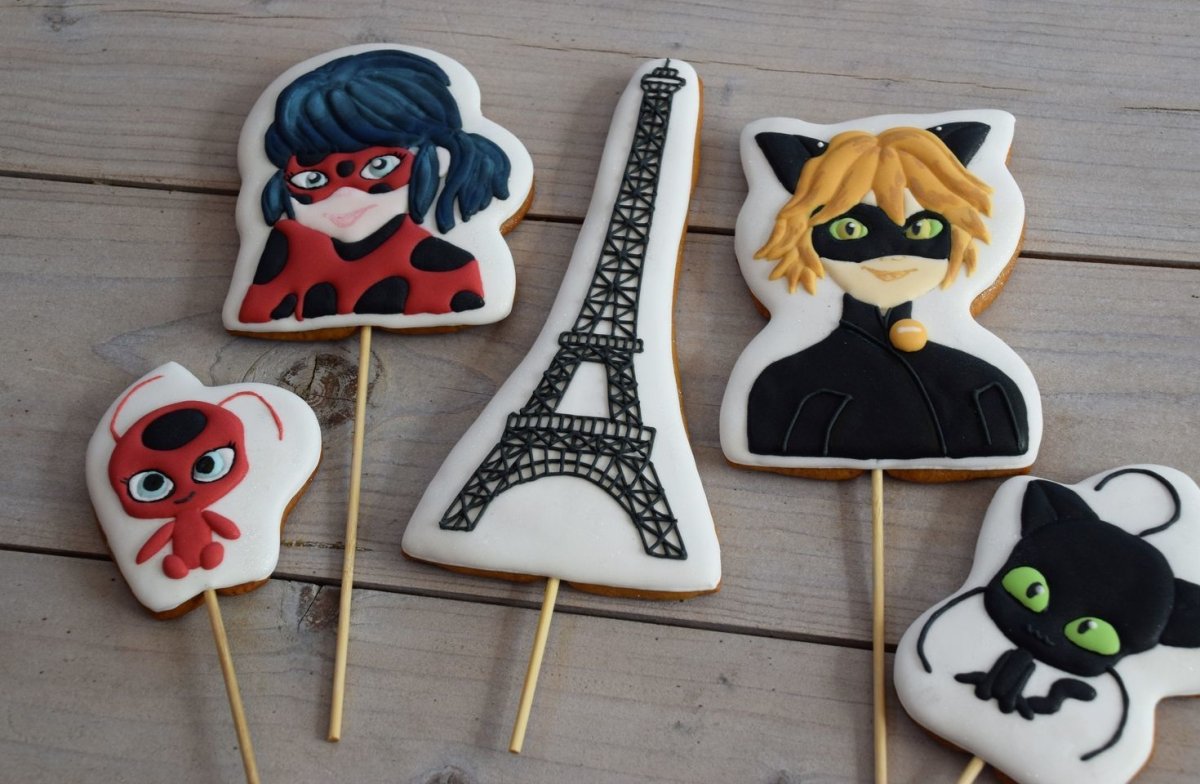 Леди баг круглая