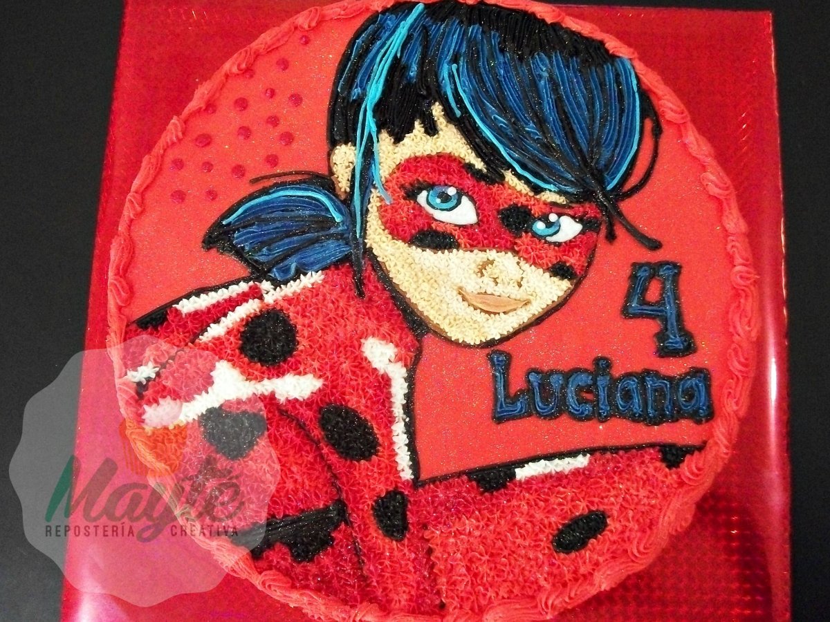 Торт леди баг