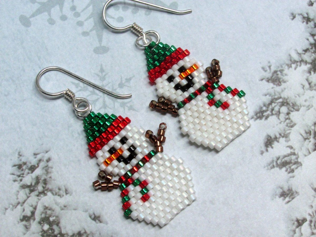 Рождественские сувениры из бисера