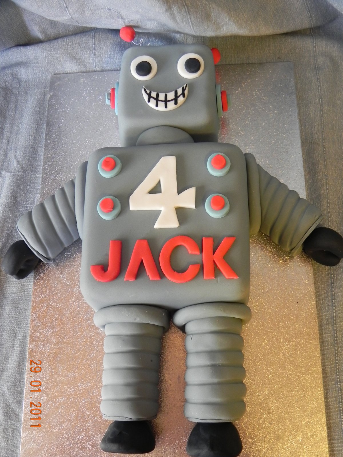 Где робот торт