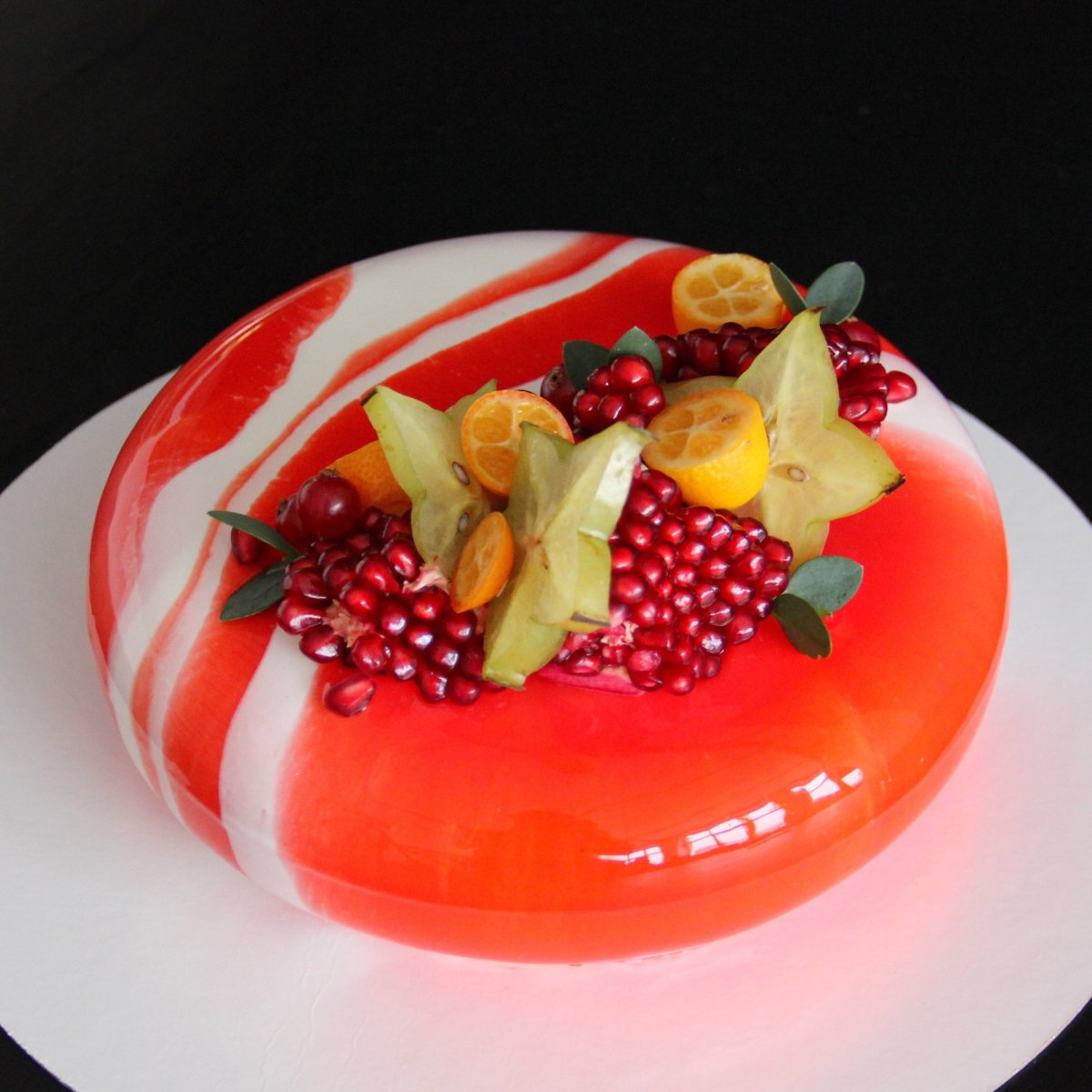 Муссовый торт с зеркальной глазурью