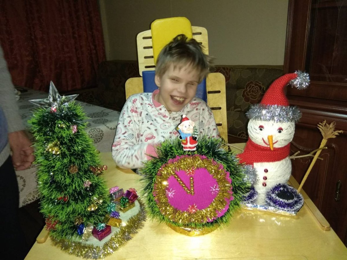 Новогодняя поделка в школу