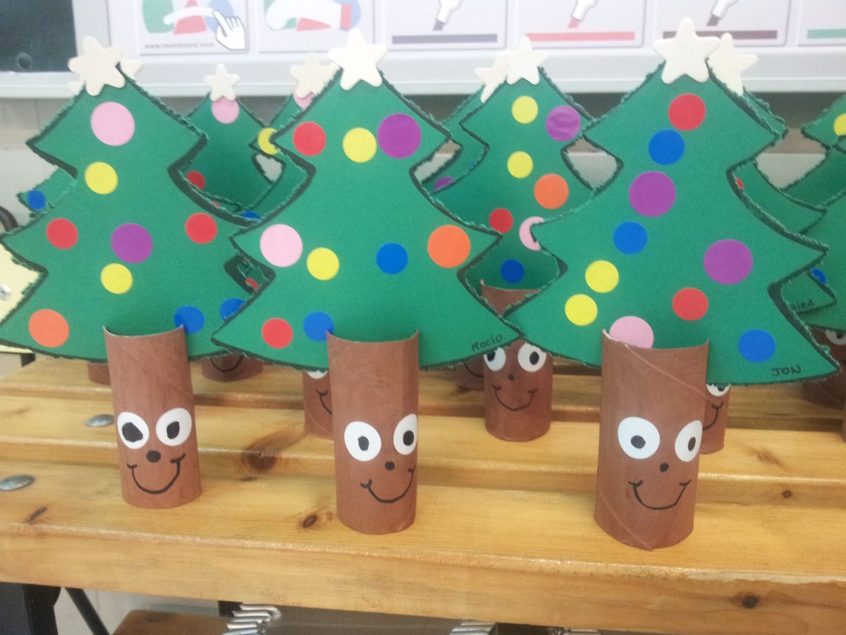 Новогодние веночки из бумаги