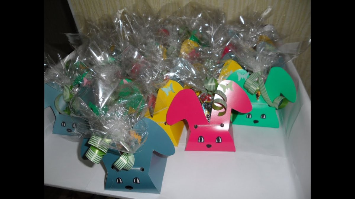 Упаковка сладкого подарка