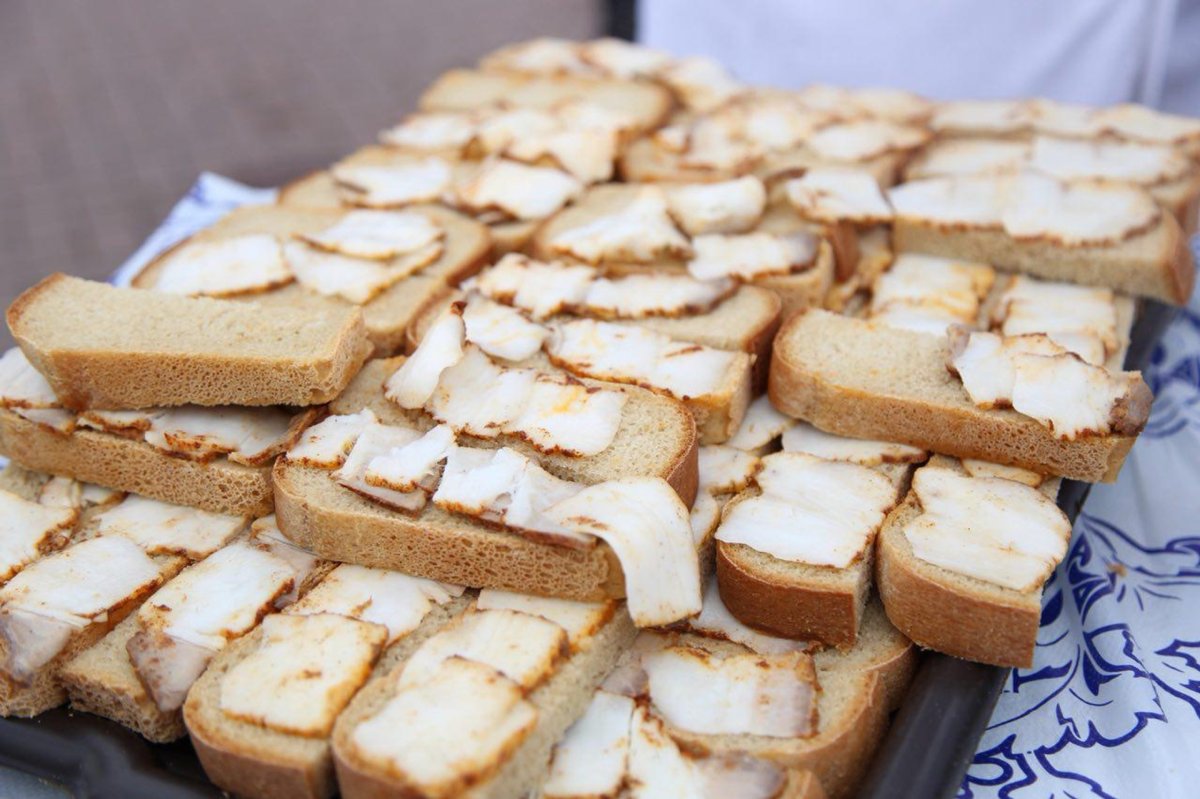 Канапе с селедкой