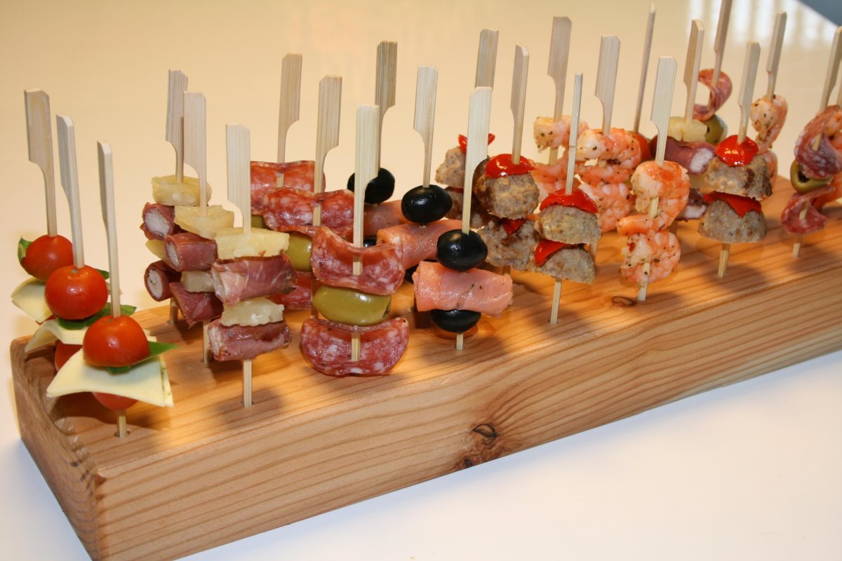 Канапе фетакса черри оливки