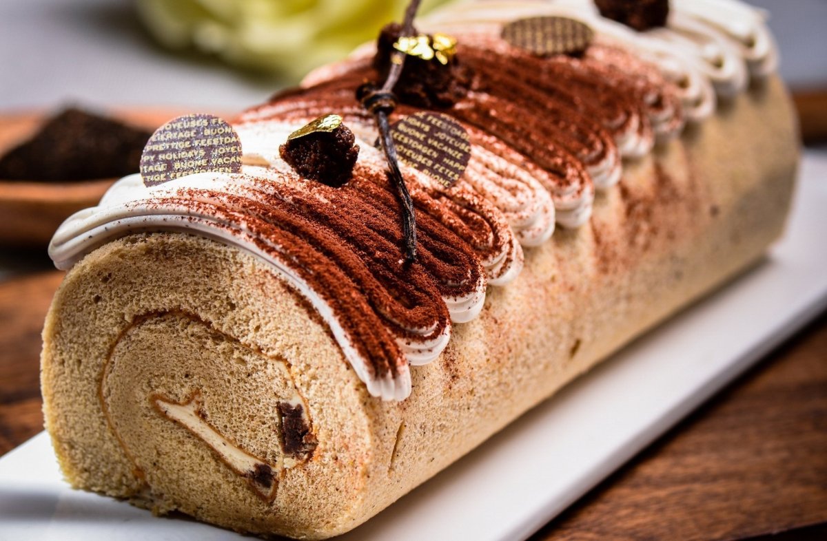 Рулет полено бисквитный