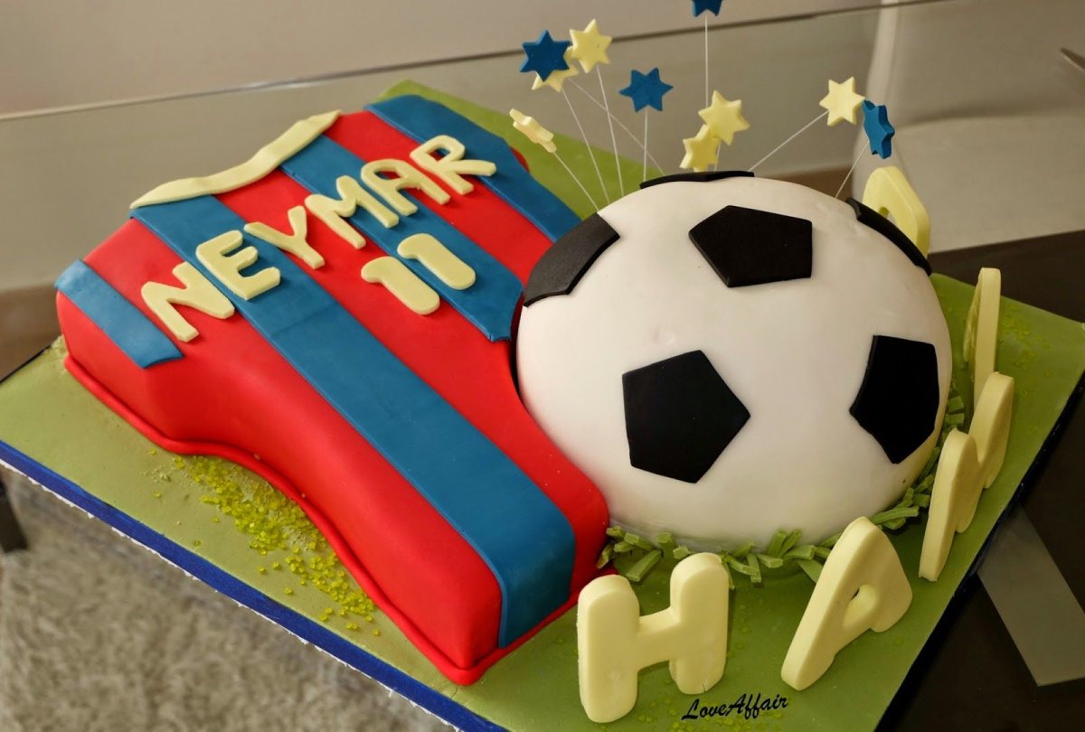 Торт с футбольной тематикой