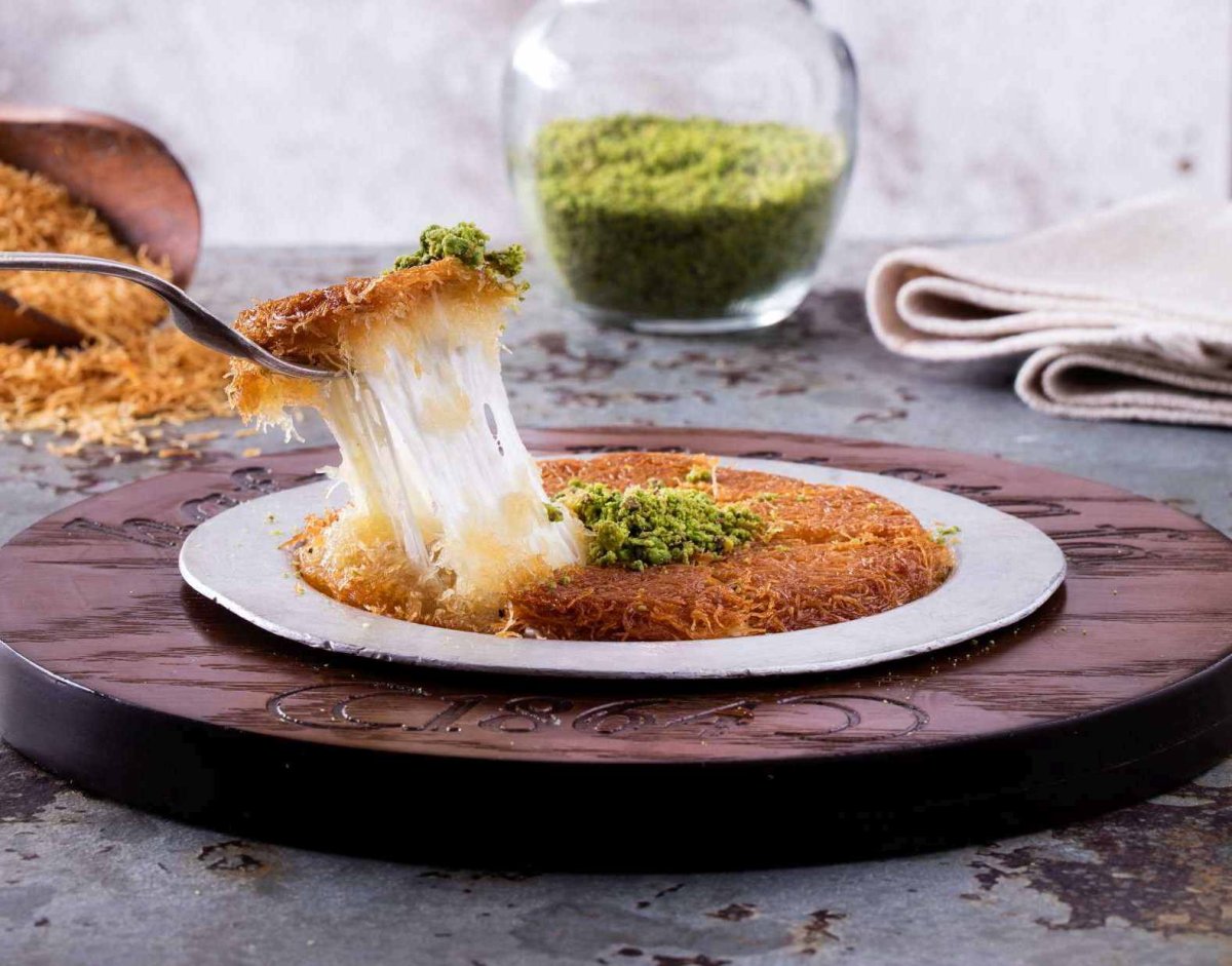 Кюнефе с дондурмой