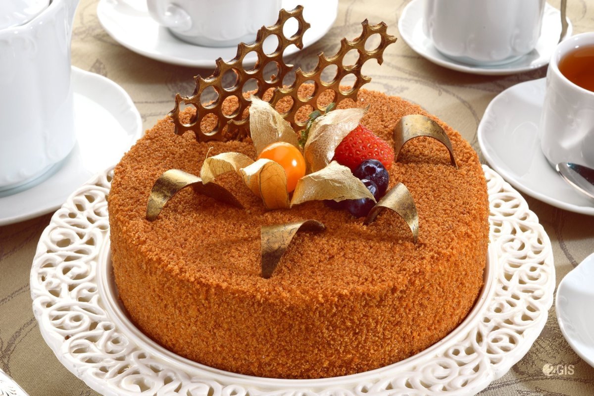 Торт медовик Север