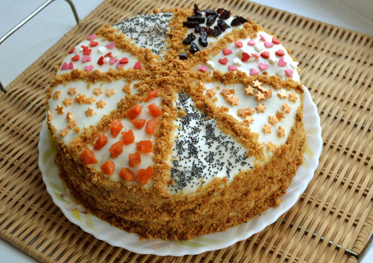 Украсить медовик на день рождения