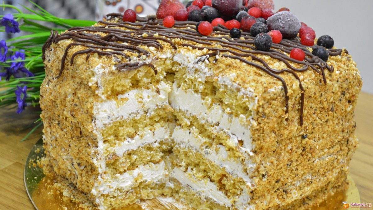 Торт с грецкими орехами