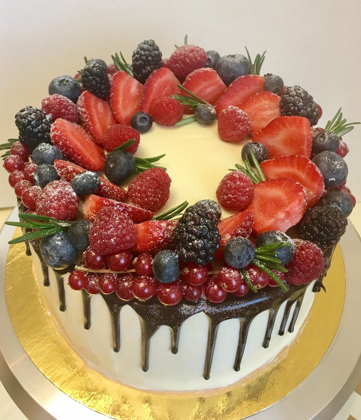 Торт каприз Даханаго