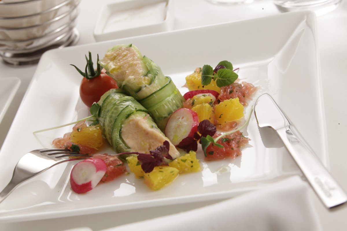 Оригинальная подача салатов