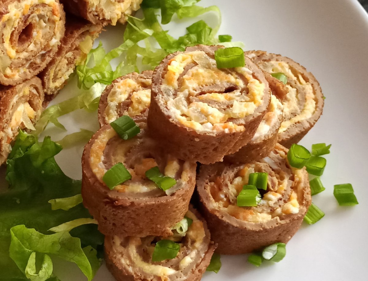 Печеночные рулетики