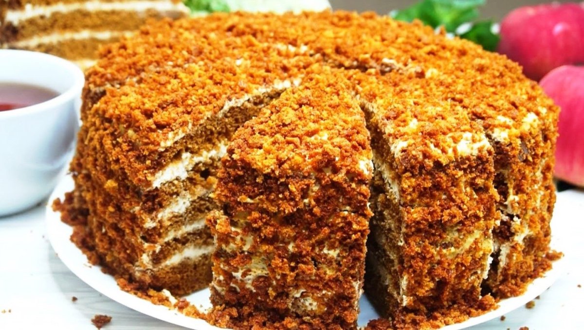 Сметанник Наполеон медовик