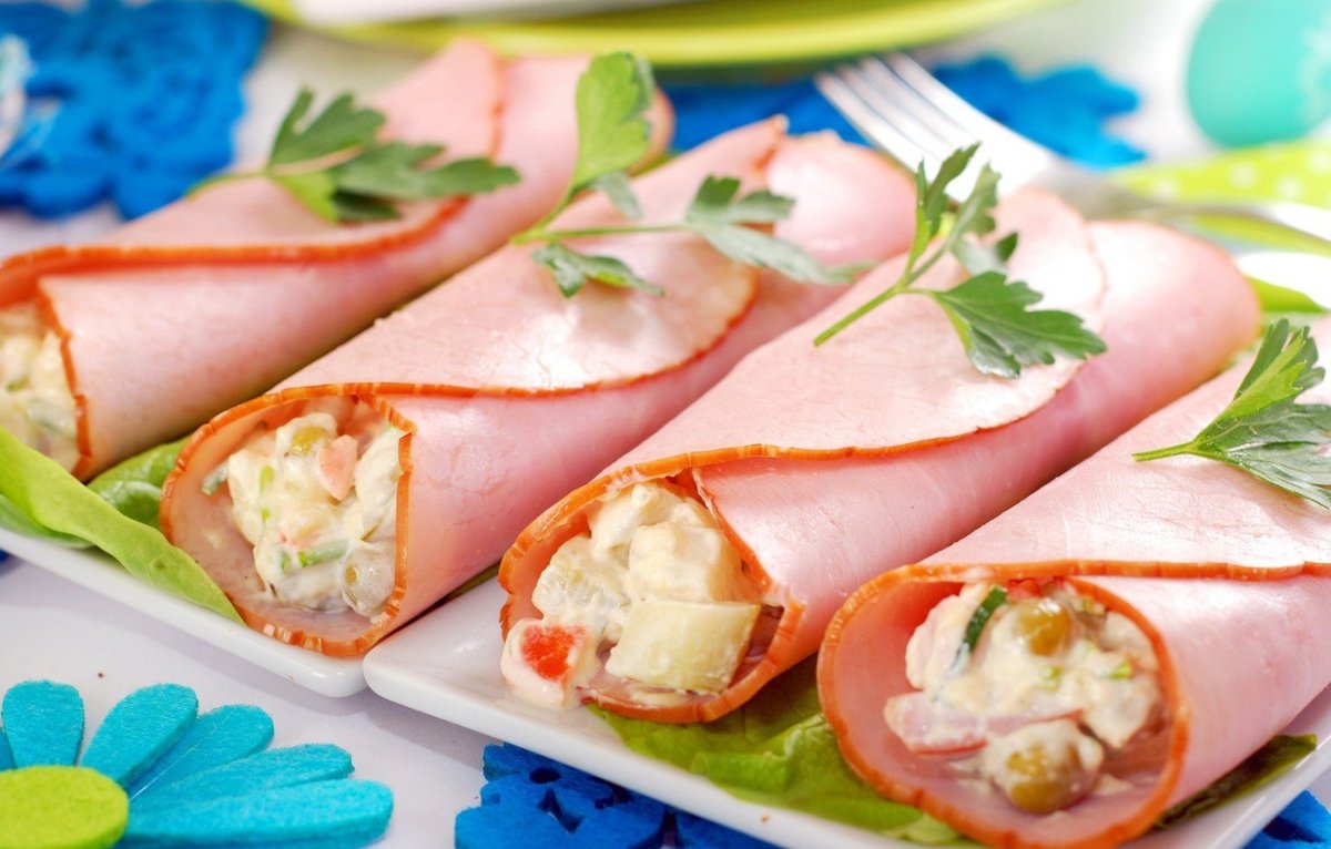 Кабачки фаршированные рулетики