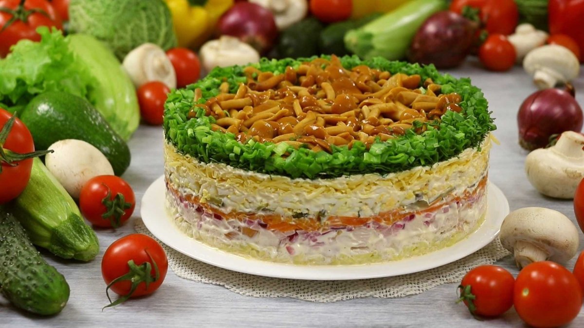 Салат без майонеза на праздничный стол с говядиной