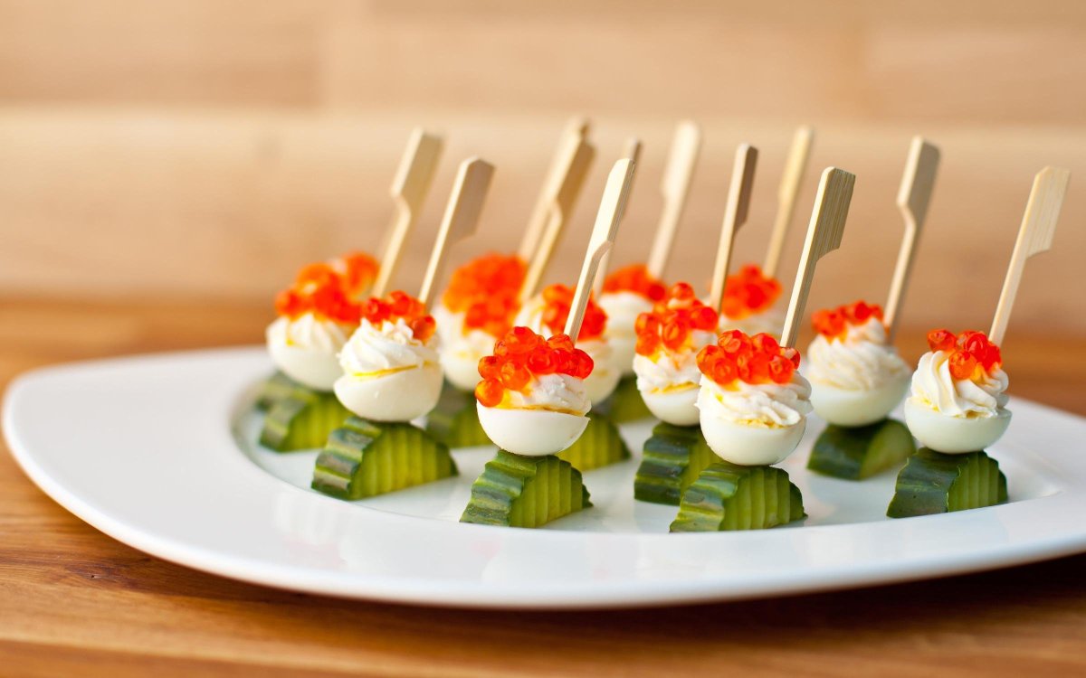 Канапе с икрой