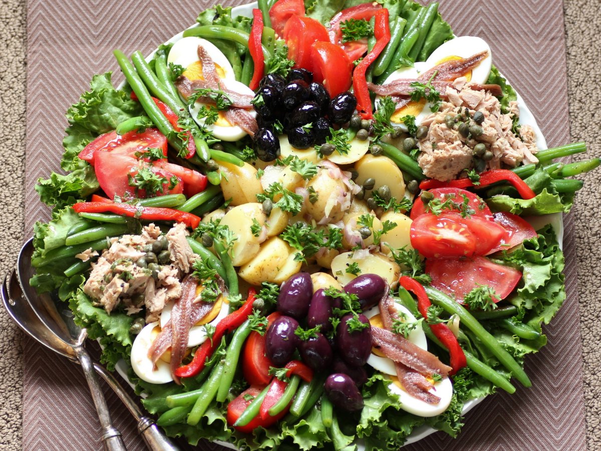 Салат порционный без майонеза