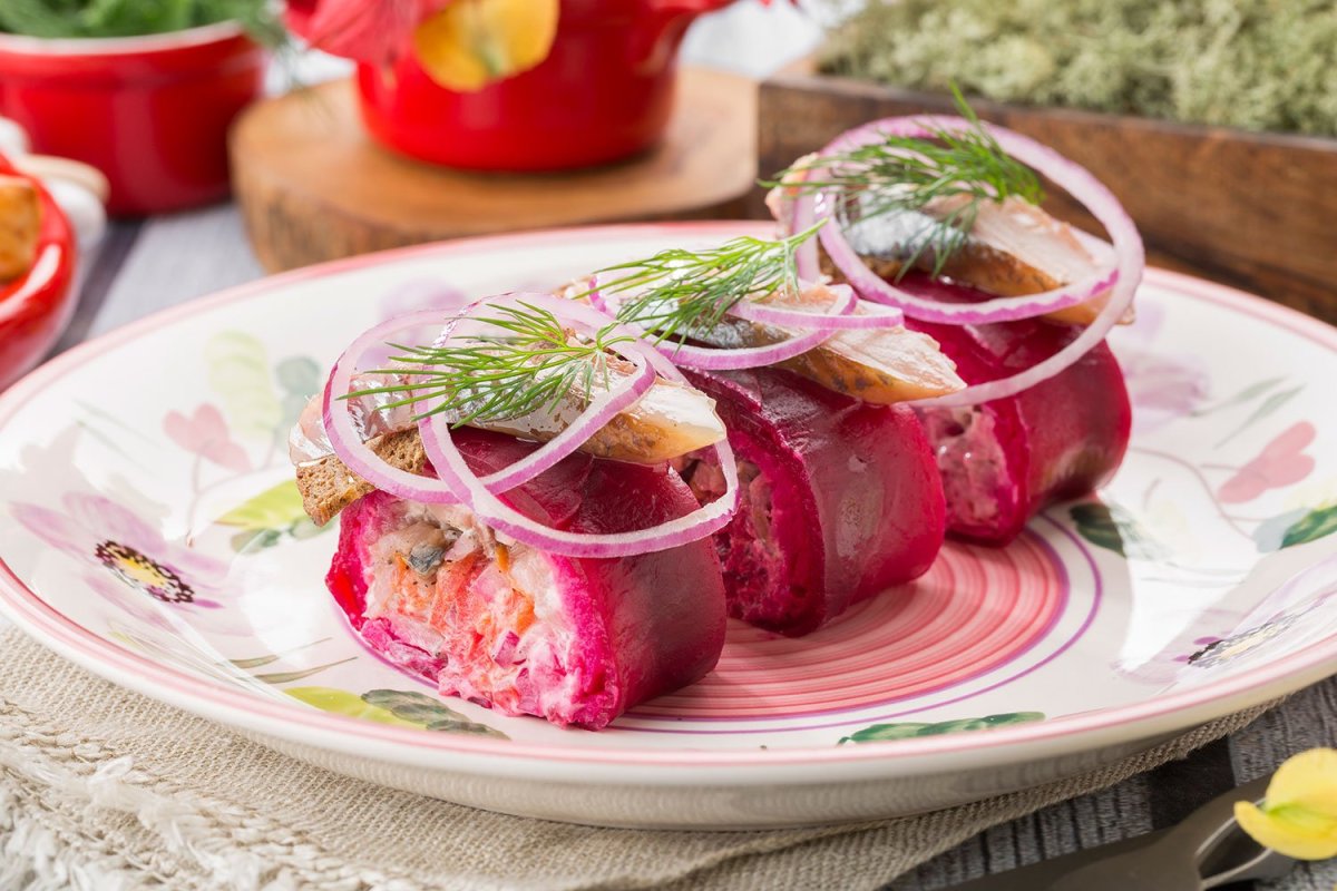 Закуска с горчицей и селедкой