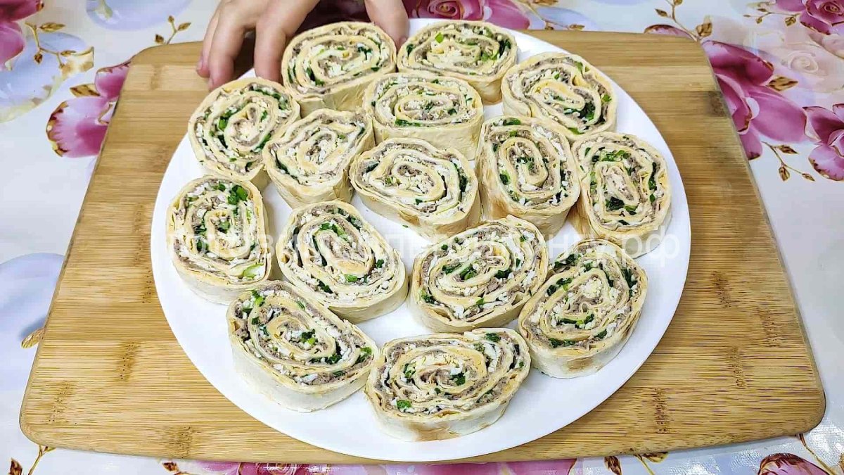 Закуски из лаваша на праздничный