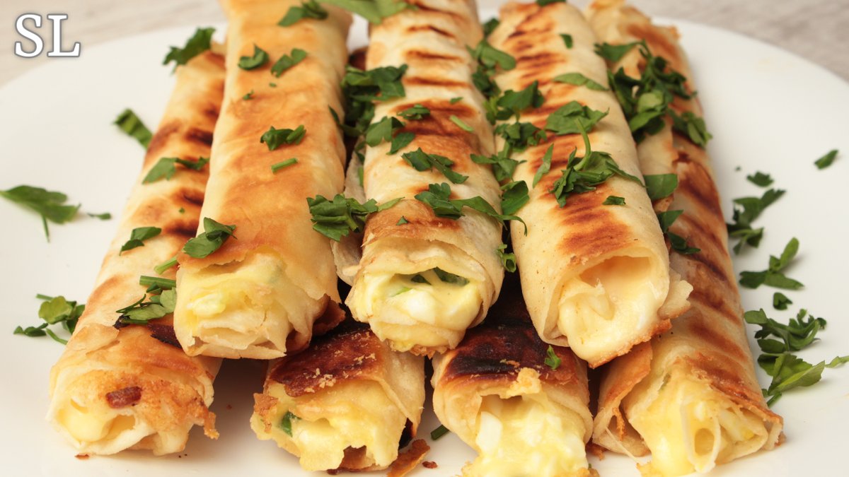 Рулет из лаваша на праздничный стол