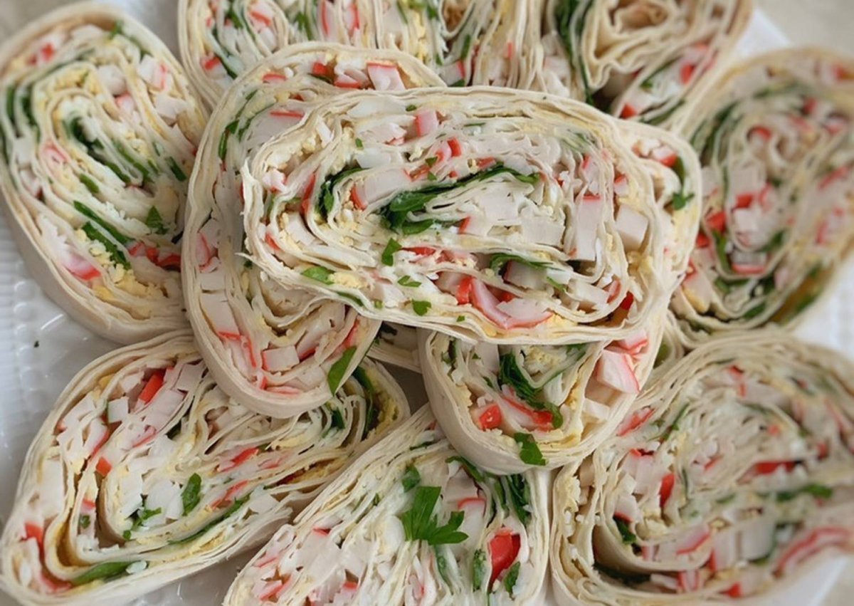 Рулет из лаваша с сыром