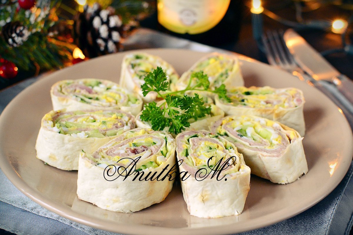 Рулет из лаваша с крабовыми палочками