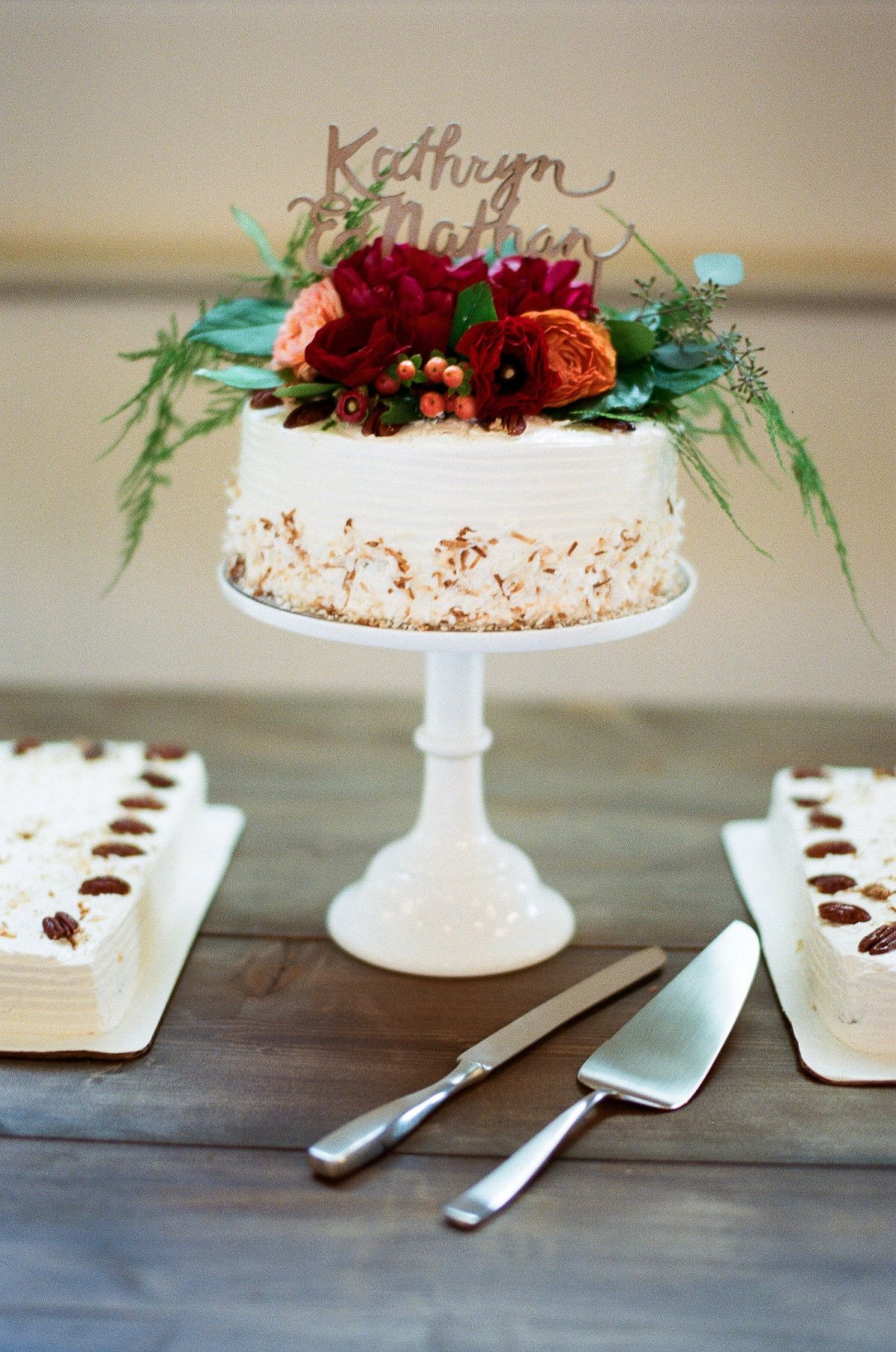 Свадебный торт с хлопком