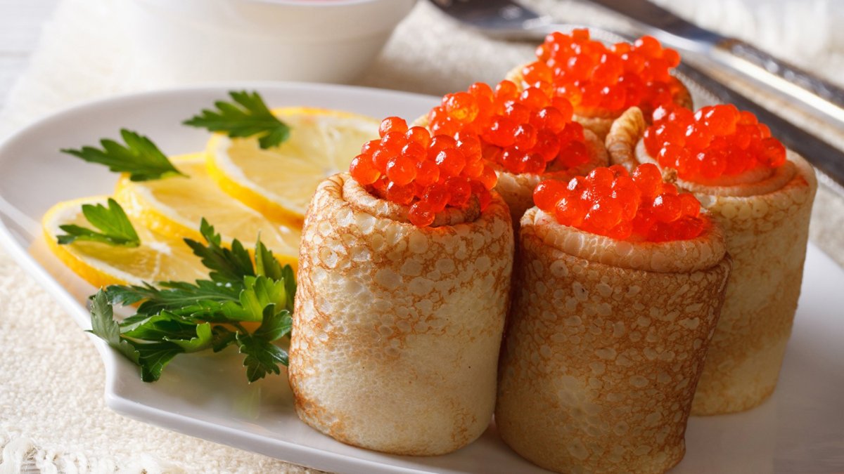 Красивые бутерброды с красной икрой