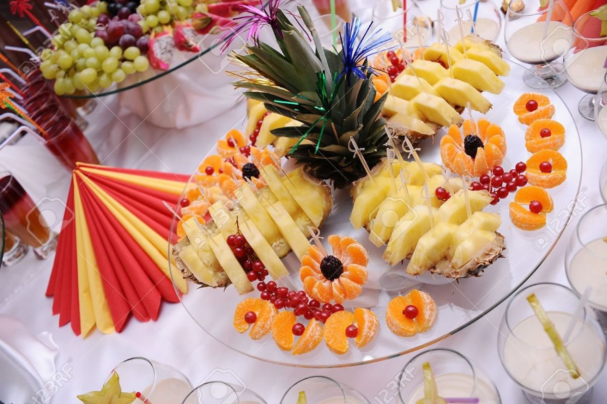 Фуршетные закуски на праздничный стол