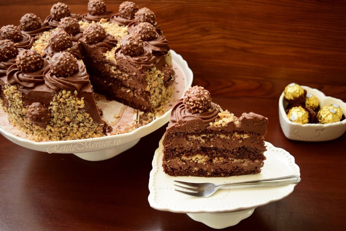 Торт с конфетами Ферреро Роше