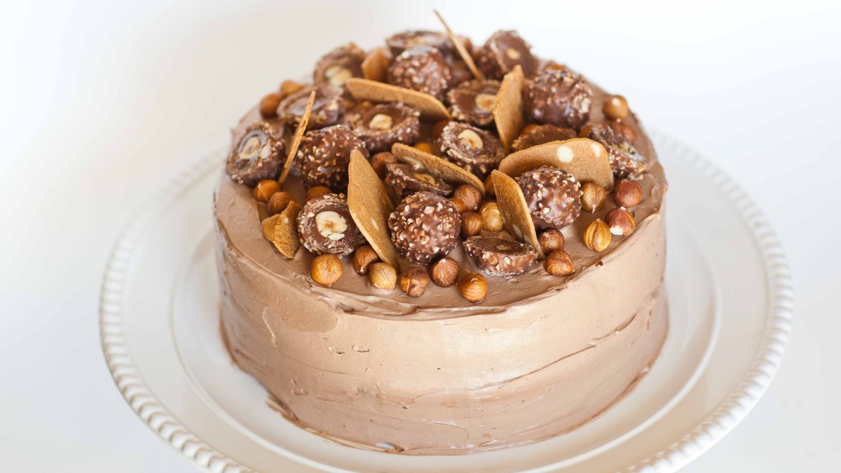 Ferrero Rocher Cake