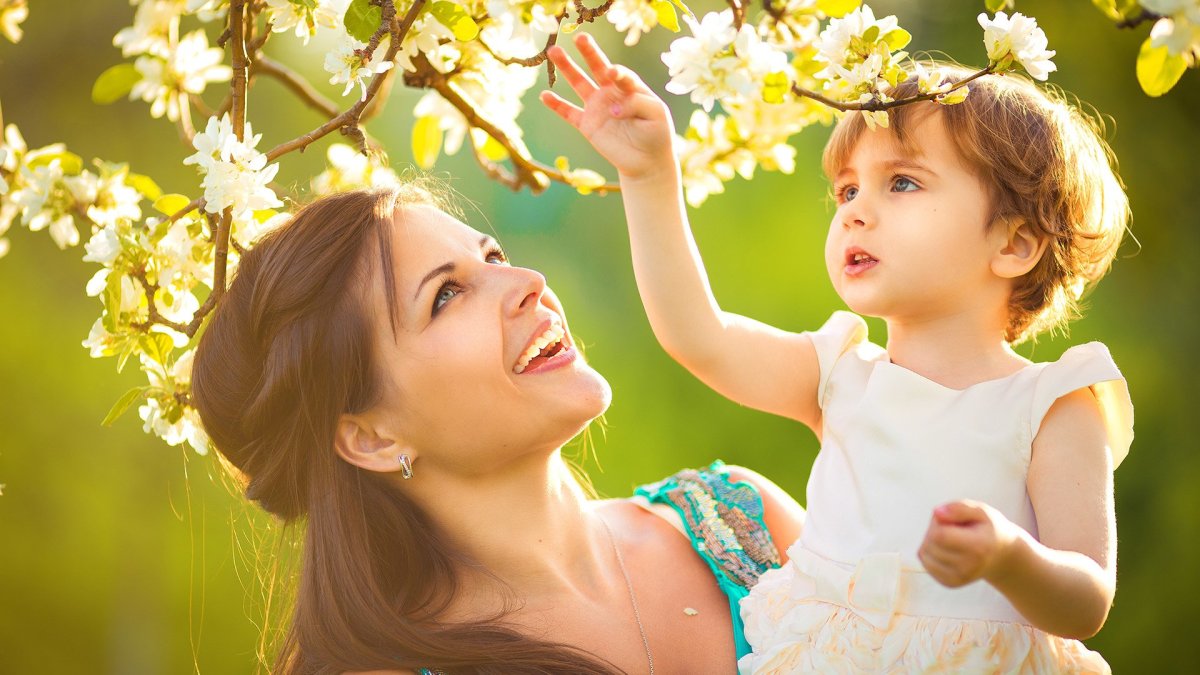 Женщина с ребенком