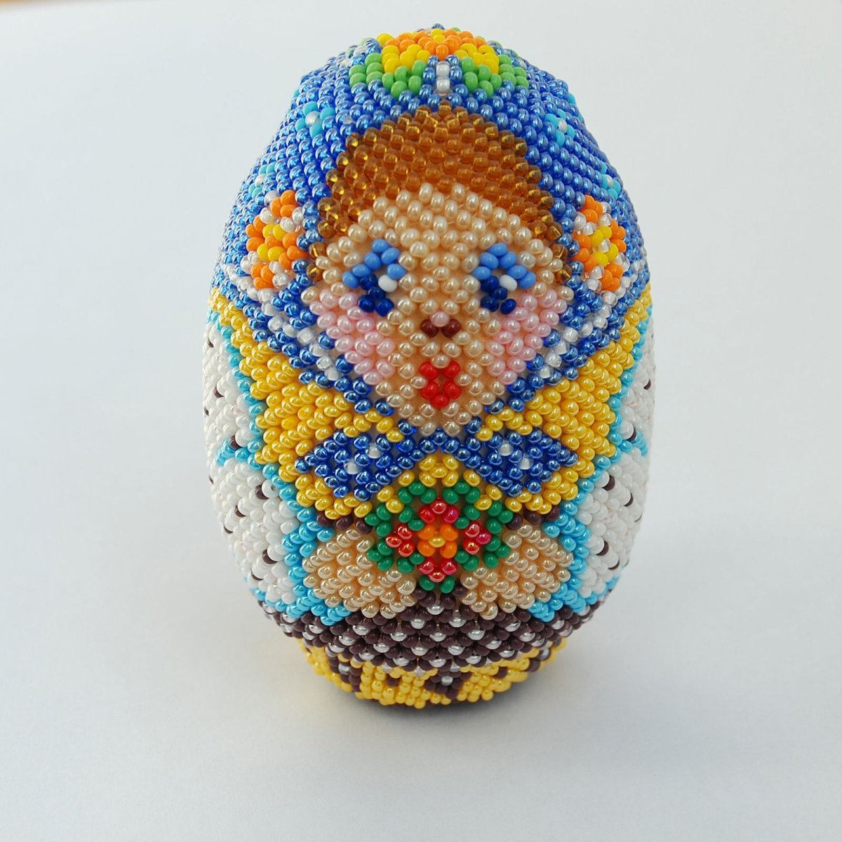 Оплетение яйца бисером яйца Фаберже