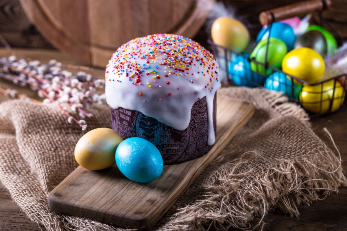 Пасхальные кулич, яйца, пасочка