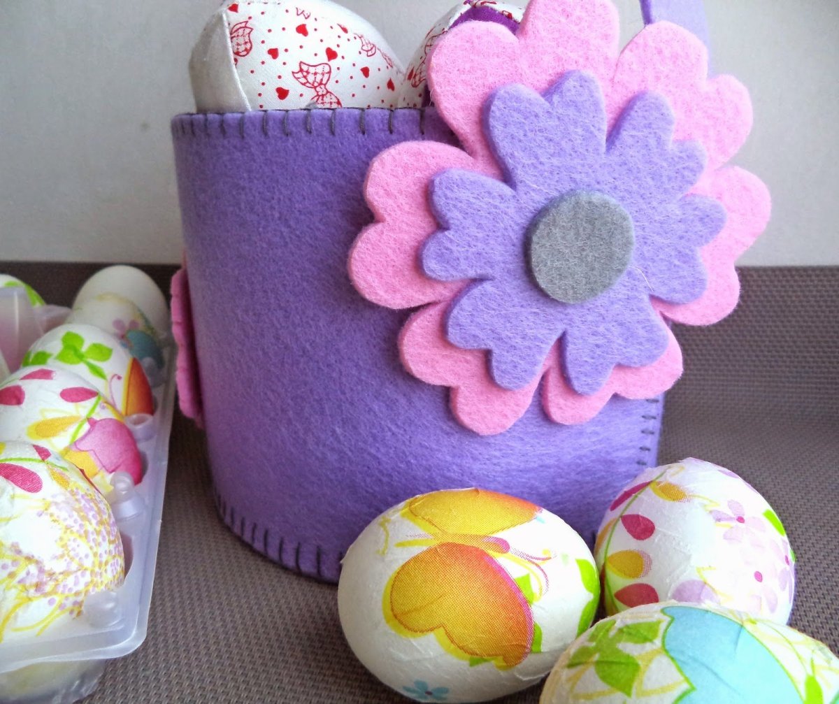 Яички из фетра