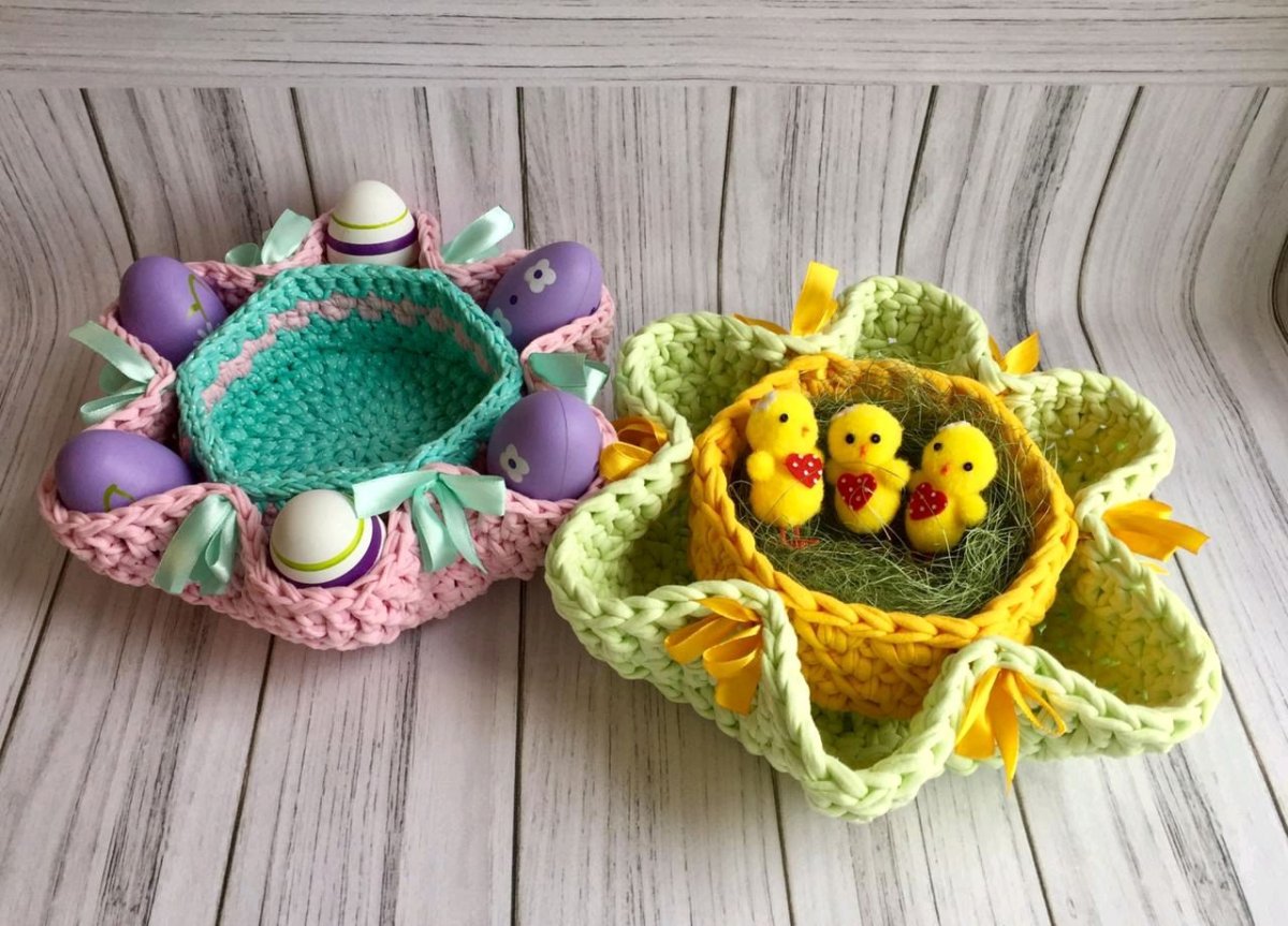 Пасхальная корзинка из трикотажной пряжи