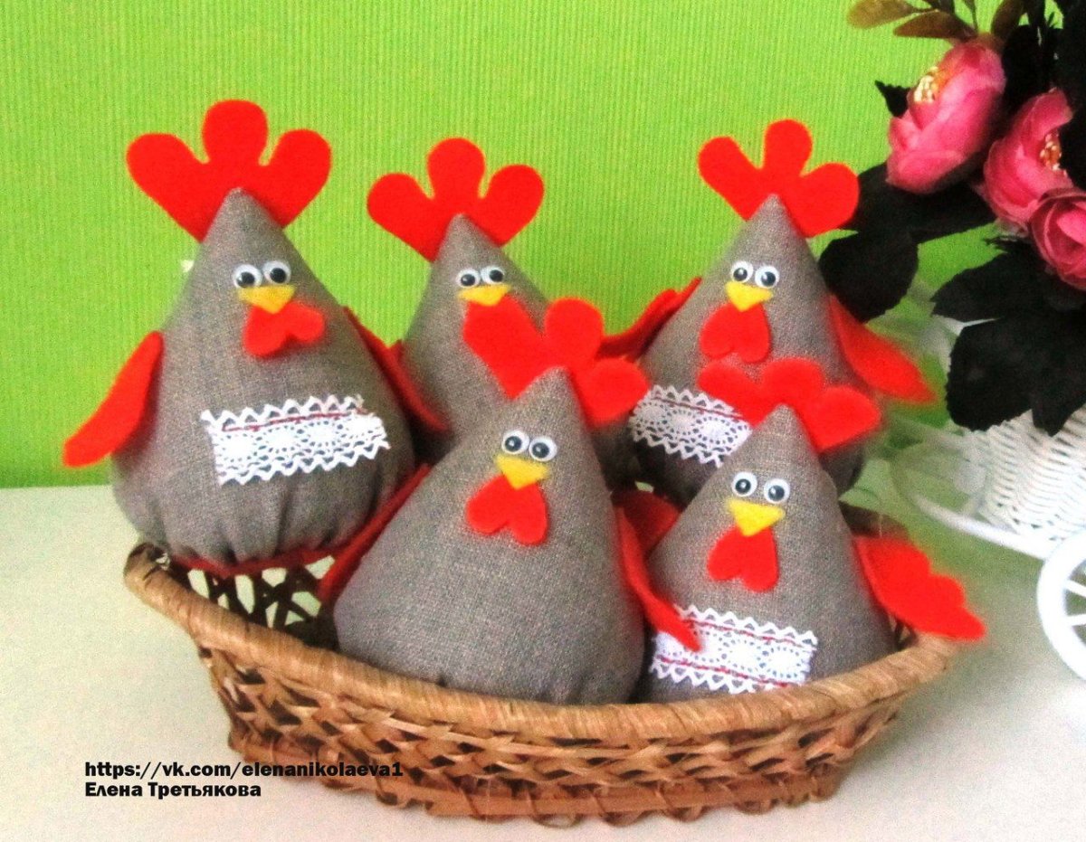 Курочка из ткани на Пасху