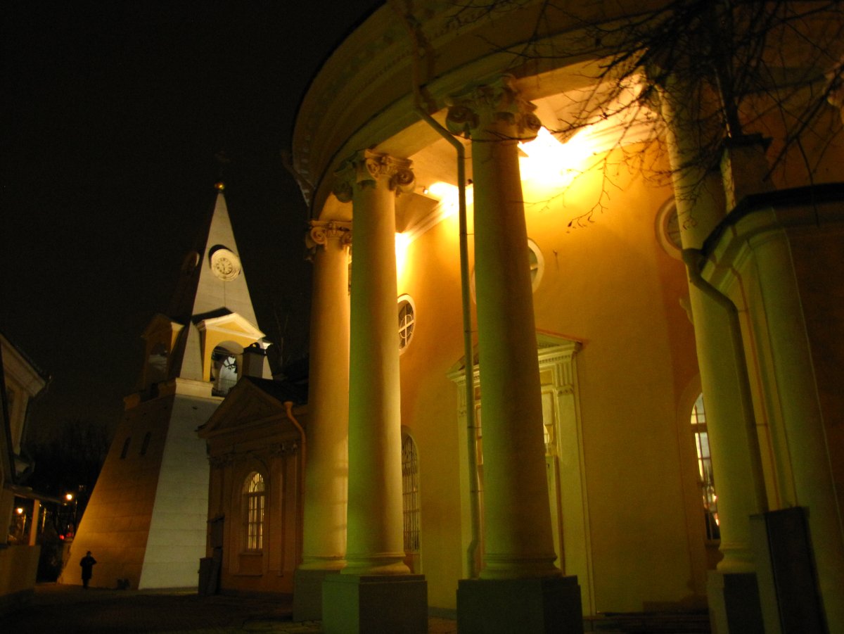 Троицкая Церковь кулич и Пасха в Санкт-Петербурге