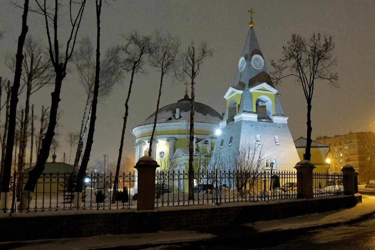 Троицкая Церковь «кулич и Пасха»